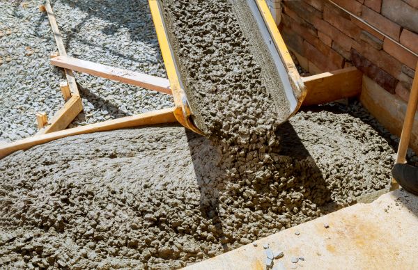 Cement Walkway Pouring in Copperas Cove