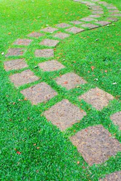 Backyard Pathway Construction in Copperas Cove
